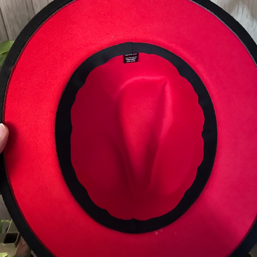 Ashley Stewart Classic Black and Red Fedora Hat